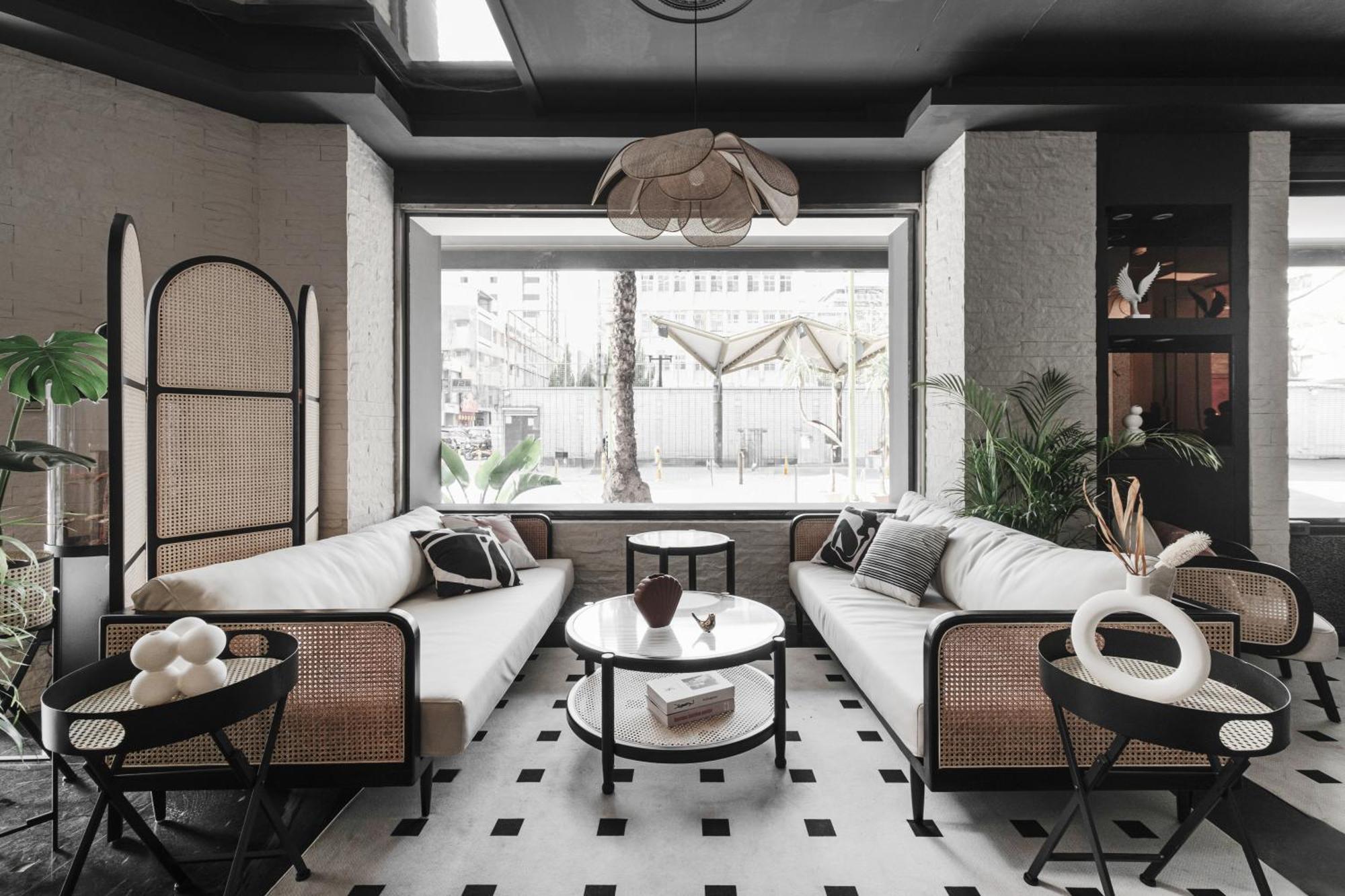 We2 Design Hotel Тайчжун Экстерьер фото