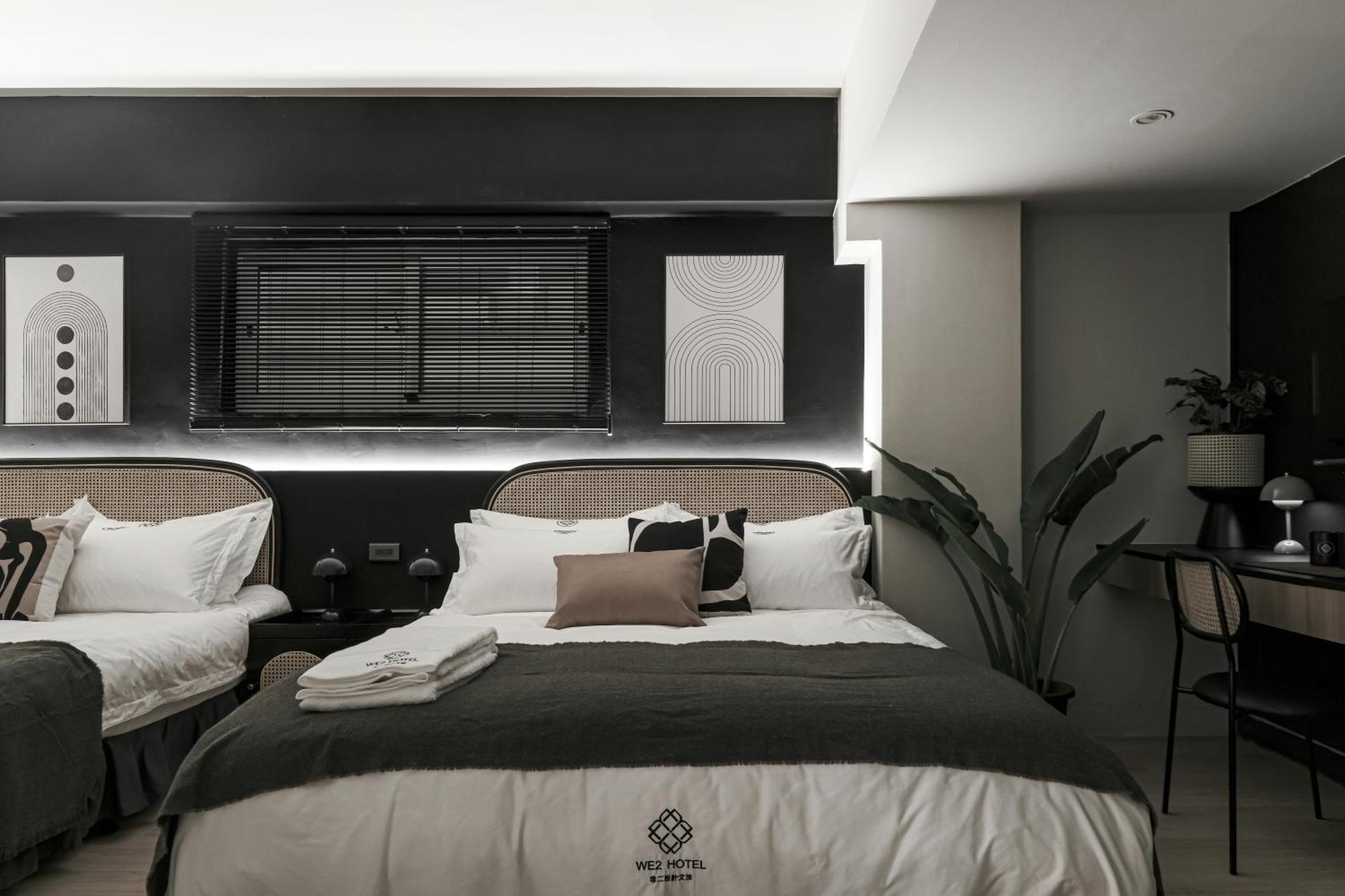 We2 Design Hotel Тайчжун Экстерьер фото
